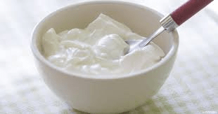 الخميرة
2 ملعقة كبيرة من الزبادي الحامض